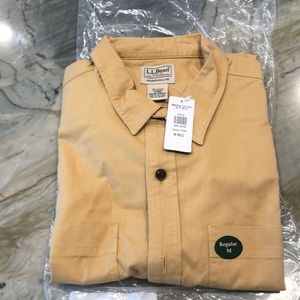 L.L. Bean Men's Casual Button-Down Shirt in Light Tan/Cream